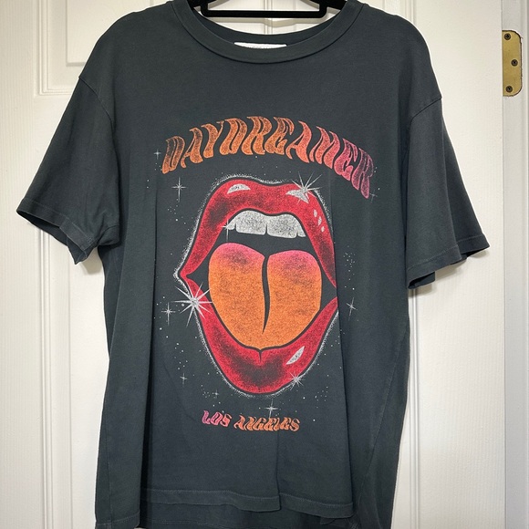 Daydreamer Women's Tongue Weekend Graphic Tee - Picture 3 of 5